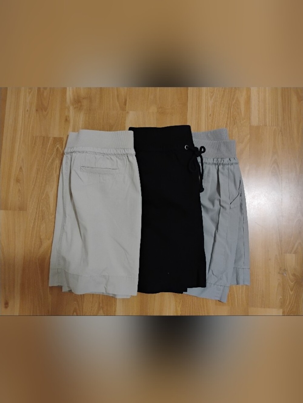 Woman Skorts